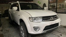 Selling White Mitsubishi Montero Sport 2014 Automatic Diesel at 30000 km in Quezon City