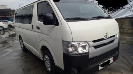 Used Toyota Hiace 2015 Manual Diesel for sale in Mandaluyong