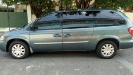 Selling Chrysler Town And Country 2007 in Pasig