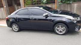 Selling Used Toyota Altis 2015 in Marikina