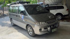 Selling Hyundai Starex 2002 Manual Diesel in Valenzuela