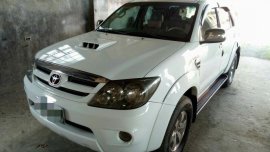 2nd Hand Toyota Fortuner 2006 at 92000 km for sale in La Trinidad