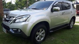 Selling Isuzu Mu-X 2017 Automatic Diesel in Santa Rosa