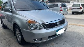 2nd Hand Kia Carnival 2013 Van for sale in Quezon City