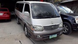 Selling Silver Toyota Hiace 2004 at 273282 km for sale