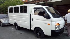 Sell 2nd Hand 2010 Hyundai H-100 at 70000 km in Pasig