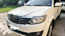 Pearl White Toyota Fortuner Automatic Gasoline for sale in Manila