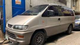 Sell 2nd Hand 1998 Mitsubishi Spacegear Manual Diesel at 80000 km in Manila