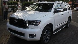 Selling White Toyota Sequoia 2018 for sale