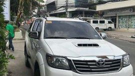 Selling White Toyota Hilux 2013 Automatic Diesel at 55000 km in Cebu City