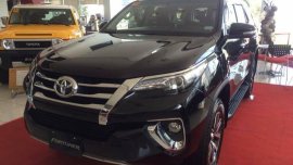 Selling Brand New Toyota Fortuner 2019 in Manila