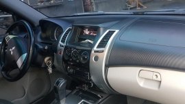 Sell Green 2010 Mitsubishi Montero in Valenzuela 