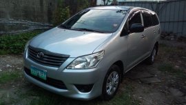 Selling Toyota Innova 2012 at 90000 km in San Juan