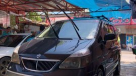 2nd Hand Nissan Serena 2004 at 93000 km for sale