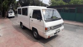 Selling 2nd Hand Mitsubishi L300 2014 Manual Diesel in Marikina