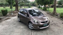 Selling 2nd Hand Honda Jazz 2008 Automatic Gasoline for sale in Santa Maria