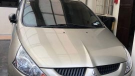 Selling 2nd Hand Mitsubishi Grandis 2010 in Quezon City