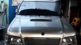 Selling 2nd Hand Isuzu Trooper 2003 at 130000 km in Cainta