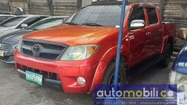 Red Toyota Hilux 2006 for sale in Automatic