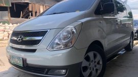 2nd Hand Hyundai Grand Starex 2010 for sale in Angeles