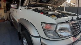 Selling Nissan Patrol Manual Diesel in Parañaque