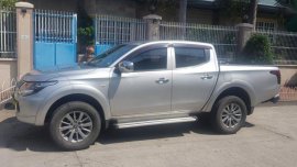 Selling 2nd Hand Mitsubishi Strada 2015 in San Fernando