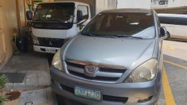 2nd Hand Toyota Innova 2009 Manual Gasoline for sale in Parañaque