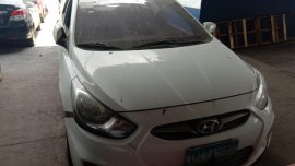 Selling Hyundai Accent 2012 Manual Gasoline in Quezon City