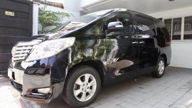 Sell Black 2011 Toyota Alphard 42000 km in Quezon City