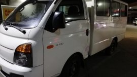 2nd Hand Hyundai H-100 2016 at 99530 km for sale