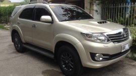 Selling Toyota Fortuner 2015 Automatic Diesel in Angeles