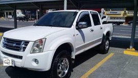 White Isuzu D-Max 2008 Manual Diesel for sale Davao City 
