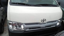 Sell 2nd Hand 2014 Toyota Hiace Manual Diesel at 72000 km in Manila