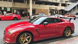 Selling 2nd Hand Nissan Gt-R 2010 at 10000 km in Quezon City