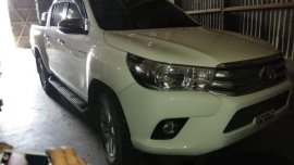 Sell 2nd Hand 2015 Toyota Hilux Manual Diesel at 60000 km in Valencia
