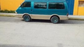 Selling 2nd Hand Kia Besta 2005 Van at 30000 km in Alcantara