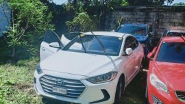 Selling 2nd Hand Hyundai Elantra 2017 in Cainta