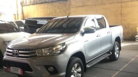 Selling Toyota Hilux 2017 Manual Diesel in Quezon City
