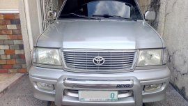 Selling 2nd Hand Toyota Revo 2002 Automatic