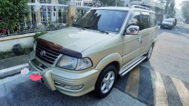 Used Toyota Revo 2004 at 100000 km for sale