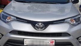 Selling Used Toyota Rav4 2017 in Quezon City
