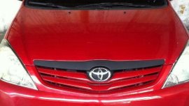 Red Toyota Innova 2011 for sale in Manual
