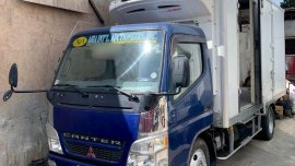 Selling Mitsubishi Fuso 2006 Van Manual Diesel in Pasig