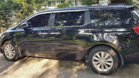 Sell 2nd Hand 2016 Kia Carnival Automatic Diesel in Angeles