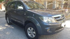 Selling Toyota Fortuner 2005 Automatic Diesel in Pasig