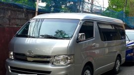 Selling Toyota Grandia 2012 Manual Diesel in Quezon City
