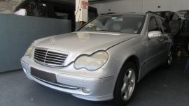 Sell 2nd Hand 2007 Mercedes-Benz C200 in Makati