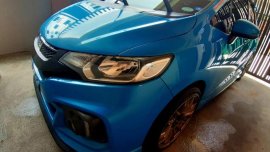 Selling 2nd Hand  Honda Jazz 2015 in Balagtas