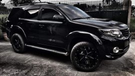 Sell Black 2015 Toyota Fortuner in Gapan
