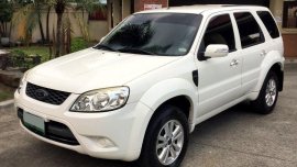 Selling 2nd Hand Ford Escape 2013 in Pasig